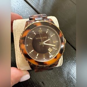 WOMENS MICHAEL KORS WATCH